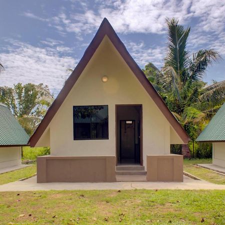 Super Oyo 89896 Sedili Inn Resort Kota Tinggi Exteriér fotografie